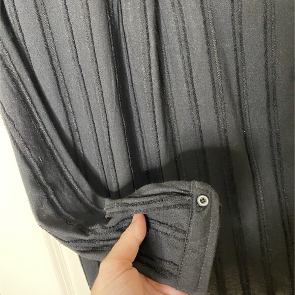 Maeve Audre Surplice V-Neck Textured Top Black Size XS Anthropologie - Picture 11 of 11